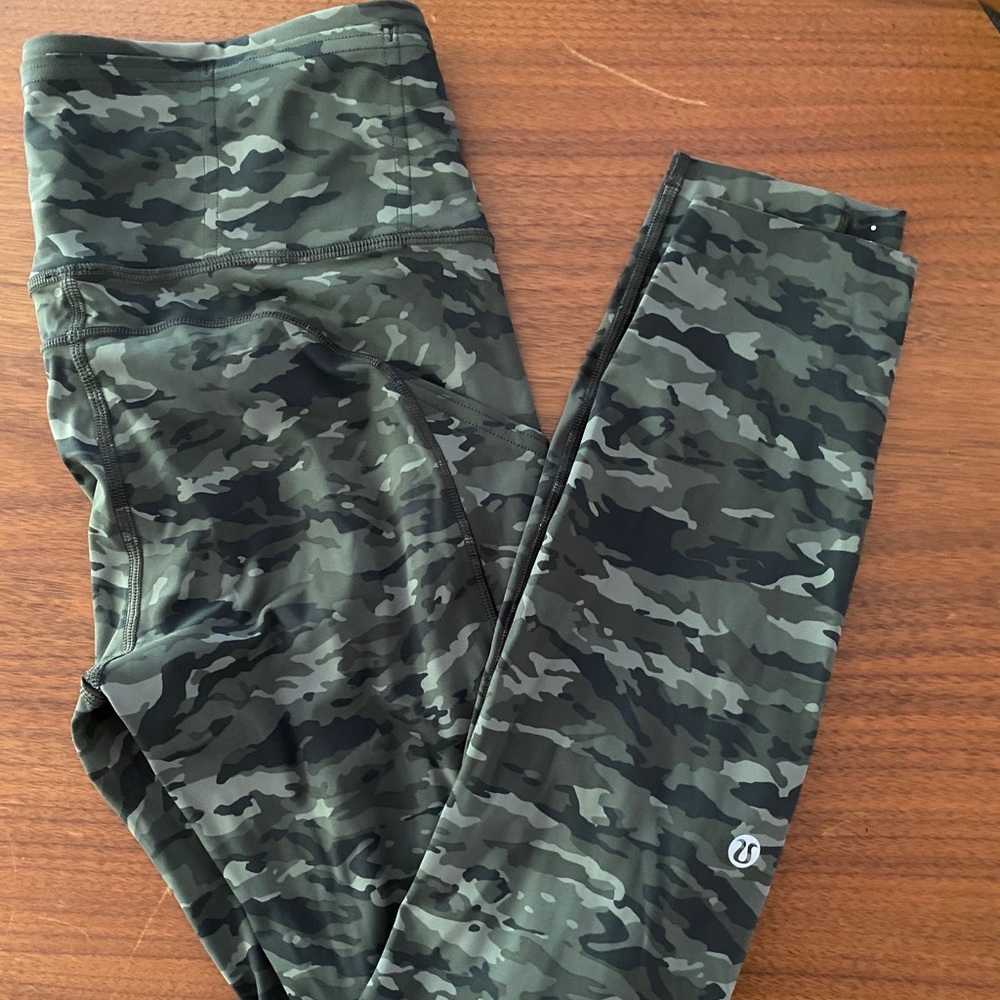 Lululemon fast and free leggings camo